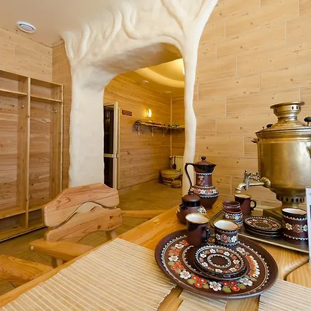 Hata Hutsula 4* מיקוליצ'ין