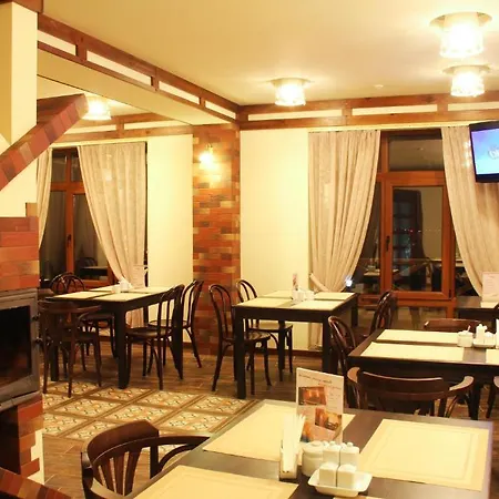 Hata Hutsula Resort Mykulychyn