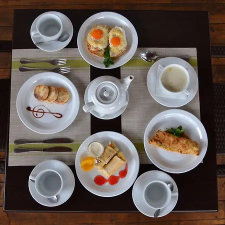 Hata Hutsula Mykulychyn