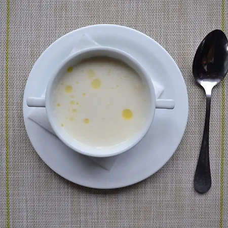 Hata Hutsula 4* מיקוליצ'ין