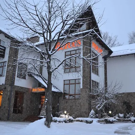 Hata Hutsula Resort Mykulychyn