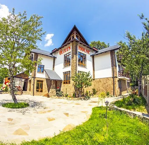 Курортный комплекс хата гуцула 4*