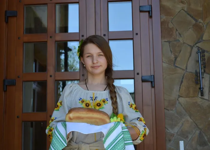 хата гуцула Курортный комплекс 4*