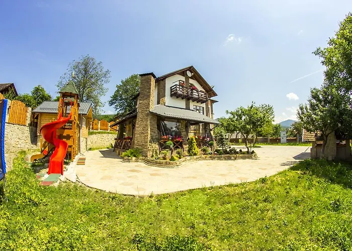 Resort Hata Hutsula Mykulychyn